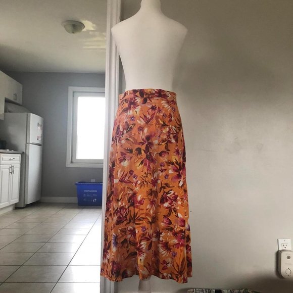 H&M orange floral midi skirt - Picture 2 of 5